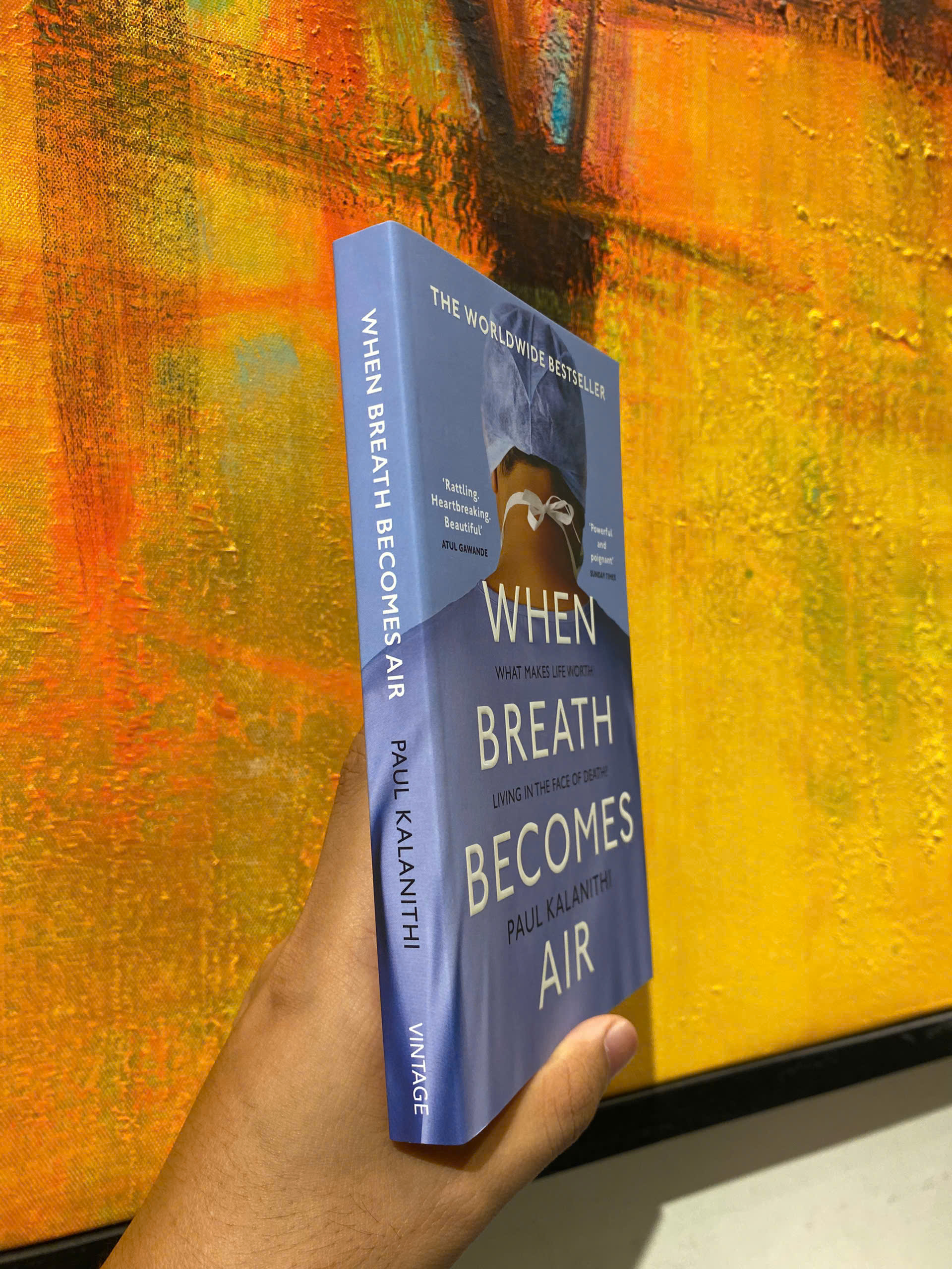 Sách - When Breath Becomes Air: Pulitzer Prize Finalist (THE MILLION COPY BESTSELLER) by Paul Kalanithi / Nonfiction /  Memoir /  Biography