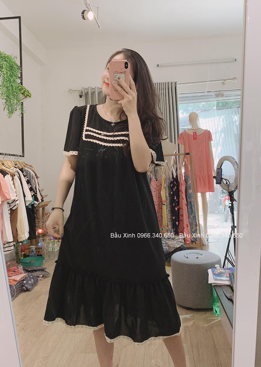 Váy bầu thiết kế phối ren tinh tế