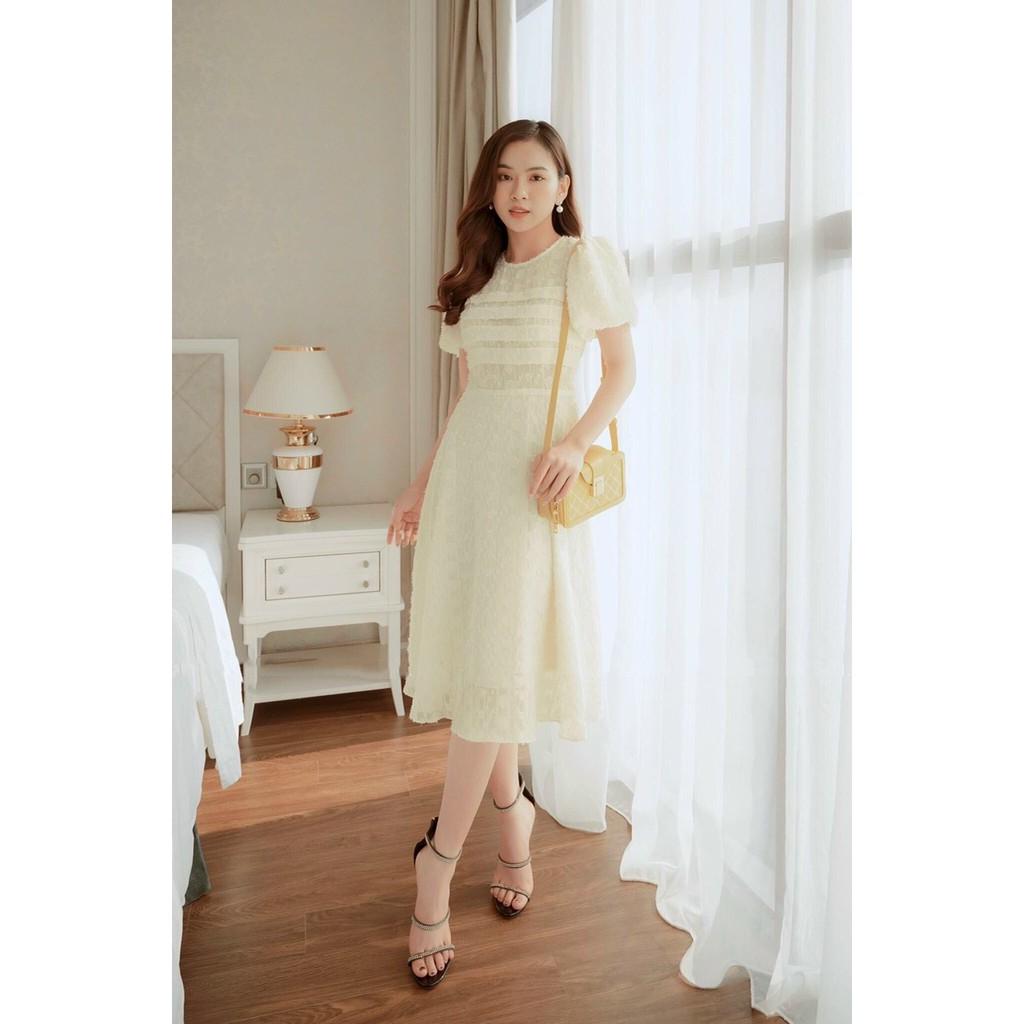 ĐẦM MAXI LÔNG VŨ XẾP LY NGỰC CỔ TRÒN TAY NGẮN PHỒNG DÁNG XÒE