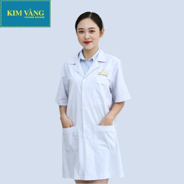 [KIM VÀNG] Áo Blouse bác sĩ, áo dược sĩ, đồng phục bệnh viện tay ngắn chất liệu Kaki thun - Mẫu 01