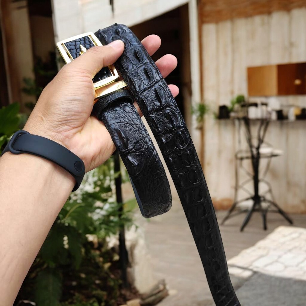 BIG SALE..! Thắt Lưng Cá Sấu CÓ GÙ RẤT ĐẸP TS106V (mặt vàng)