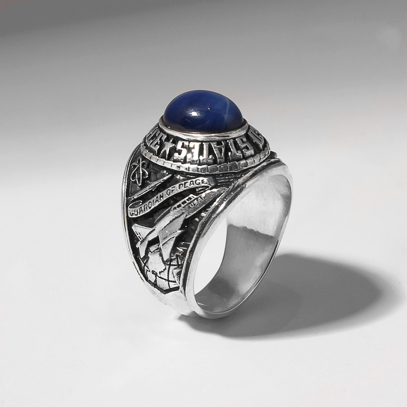 Nhẫn Mỹ Đại Bàng Đá Sapphire Blue Sao