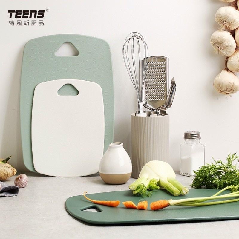 COMBO 3 Thớt kháng khuẩn dùng đê chặt đồ thái chất liệu lúa mạch siêu cứng