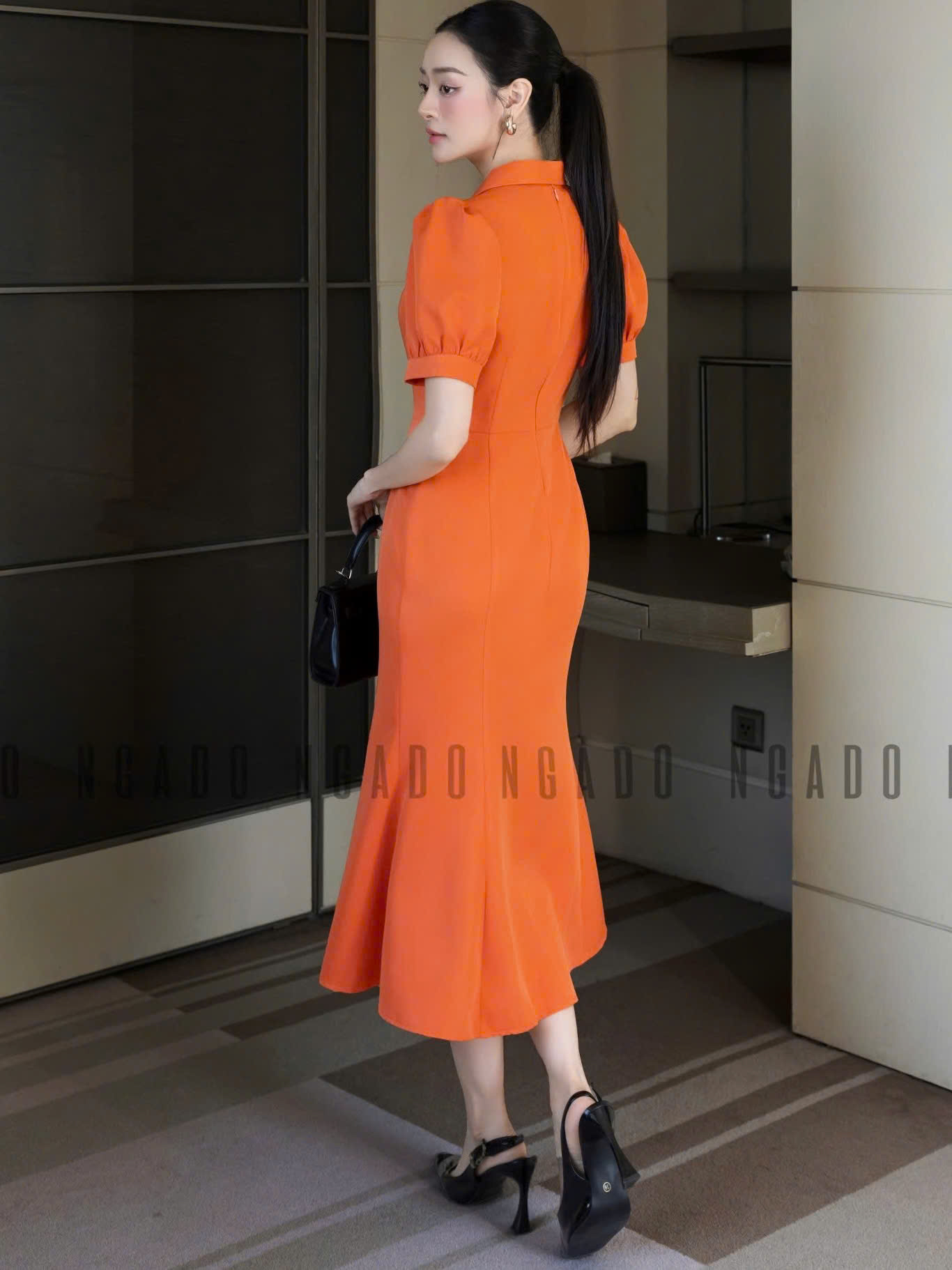 Đầm cam xẻ vạt NGADO , đầm dáng dài , đầm dự tiệc , công sở