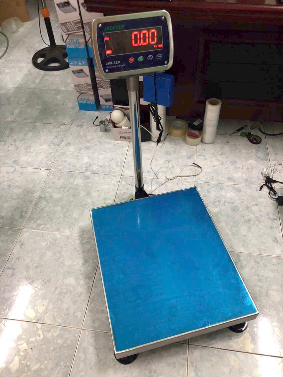 Cân Bàn Điện Tử JWI-520 60 kg