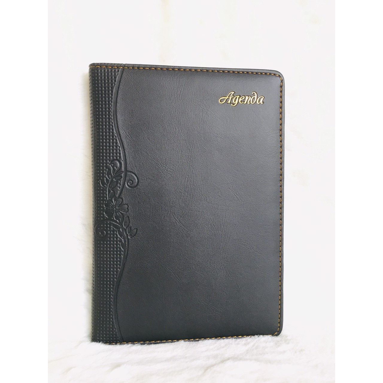 Sổ Agenda K8 192 Trang Vi Va ( 16x 24 cm) - Màu Ngẫu Nhiên