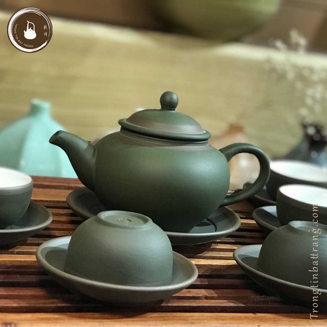 Bộ Ấm Chén Trà Đạo Gốm Tử Sa Bát Tràng Dáng Thủy Bình Dung Tích 290ml AVMT 61