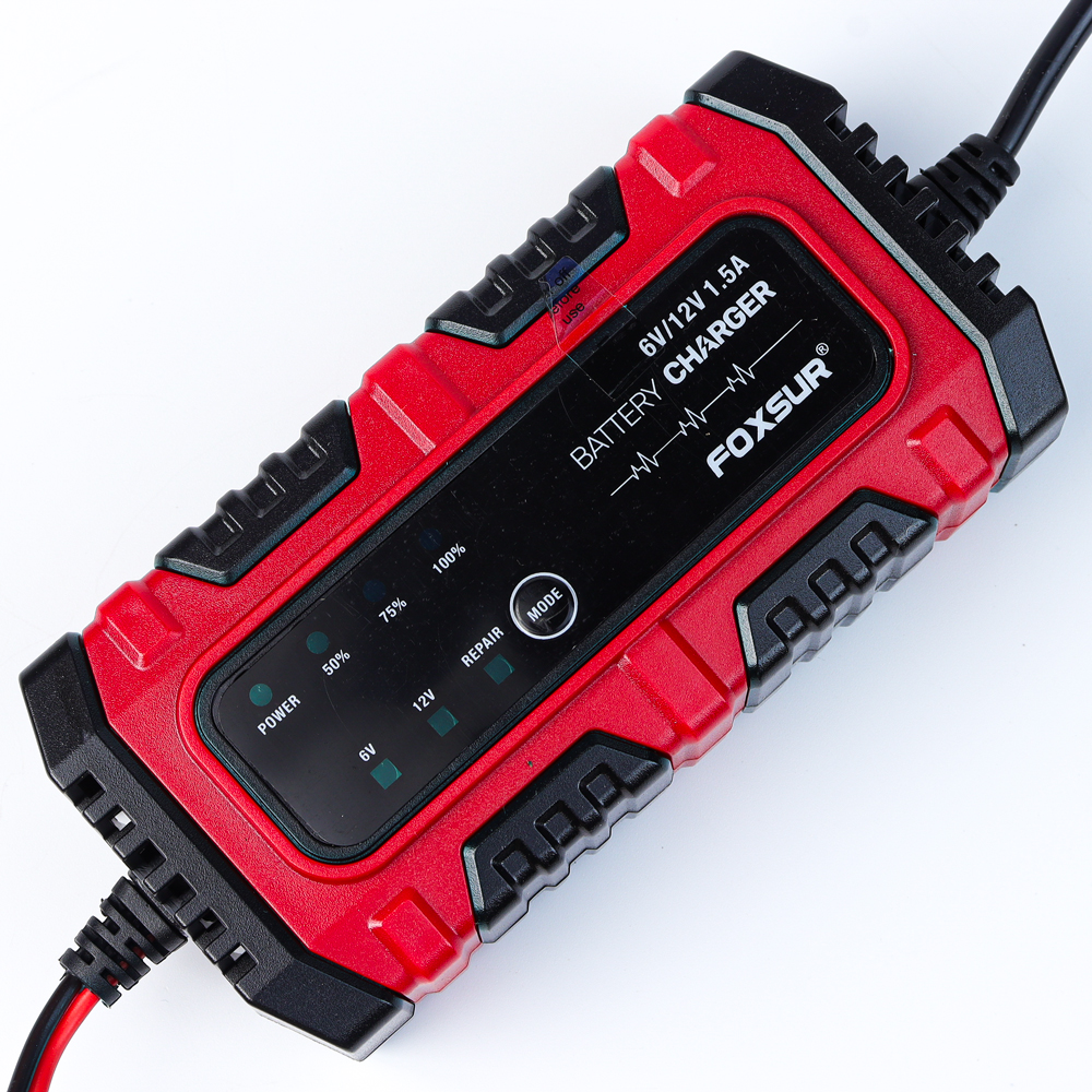 Sạc Ắc Quy FOXSUR 1.5A FBC061215E 6V 12V 4Ah - 30Ah Tự Ngắt Khi Đầy Phục Hồi Ắc Quy Khử Sunfat Chống Ngược Cực