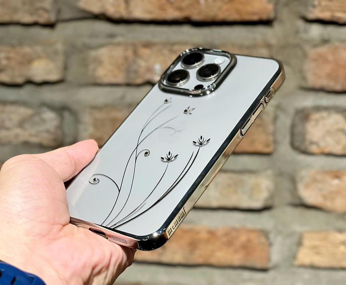 Ốp lưng cho iphone 15 pro max Memumi hoa đính đá Swarovski cực sang siêu mỏng nhẹ - hàng chính hãng