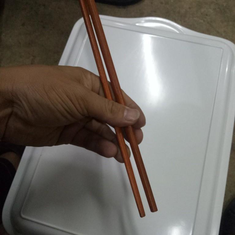 Set 10 đôi đũa gỗ trường sơn cao cấp