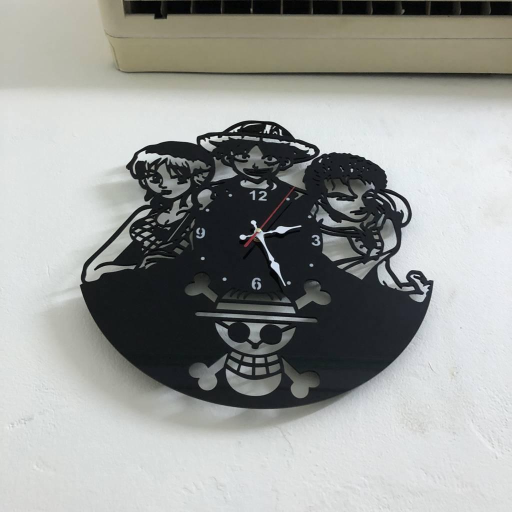 Đồng hồ treo tường trang trí One Pice