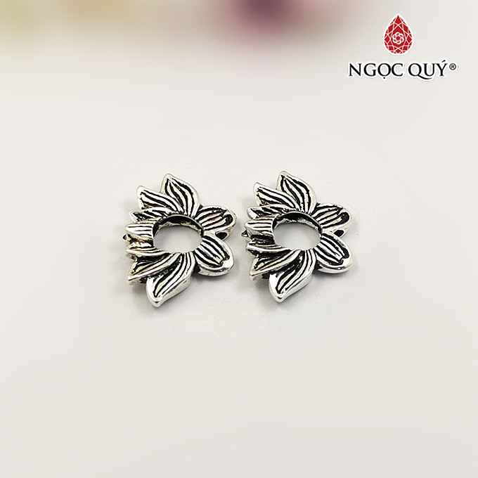 Charm lồng hạt hình hoa sen - Ngọc Quý Gemstones