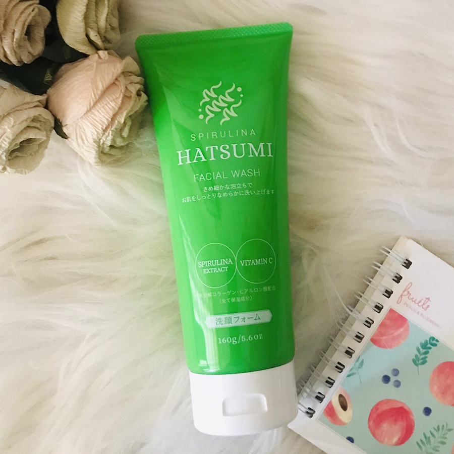Sửa Rửa Mặt Tảo Xoắn, Vitamin C Trắng Da, Ngừa Mụn Và Dưỡng Ẩm Hatsumi Moisture Foam Cleanser