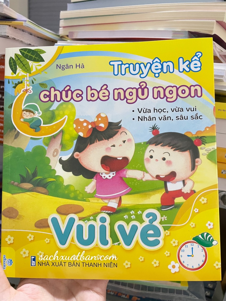 Sách Truyện Kể Chúc Bé Ngủ Ngon - Vui Vẻ