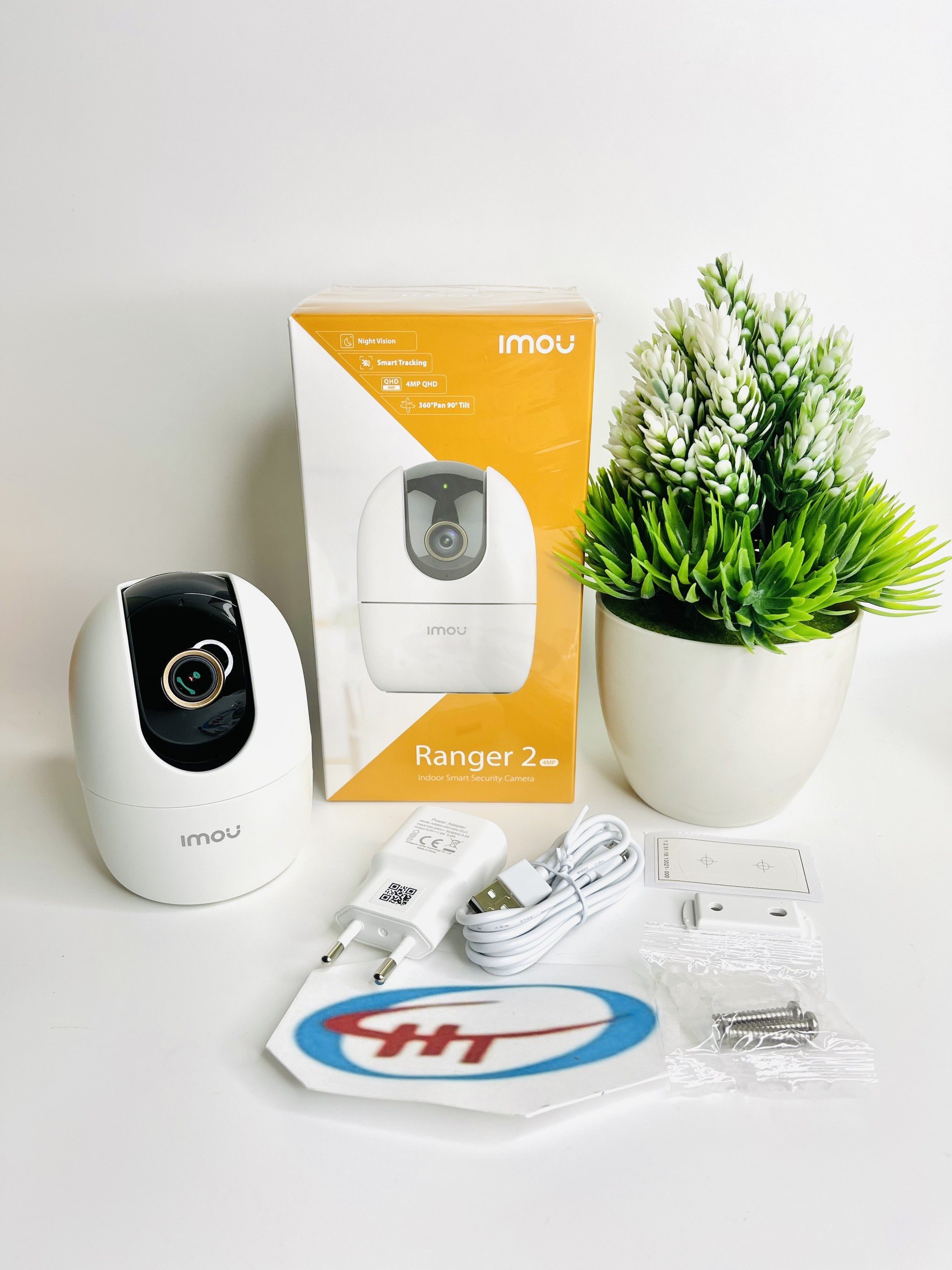 Camera IP WIFI IMOU 4.0 MPX XOAY 355 ĐỘ TRONG NHÀ - Hàng Chính Hãng