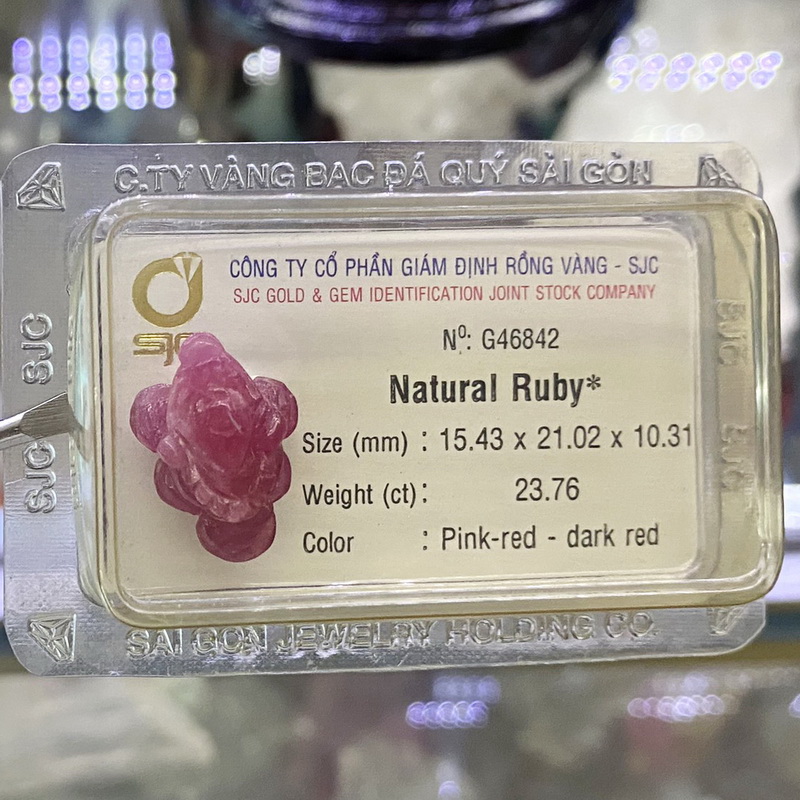 Rồng đoạt châu, Thiềm thừ Đá Ruby Kiểm Định Tự Nhiên Phong Thuỷ