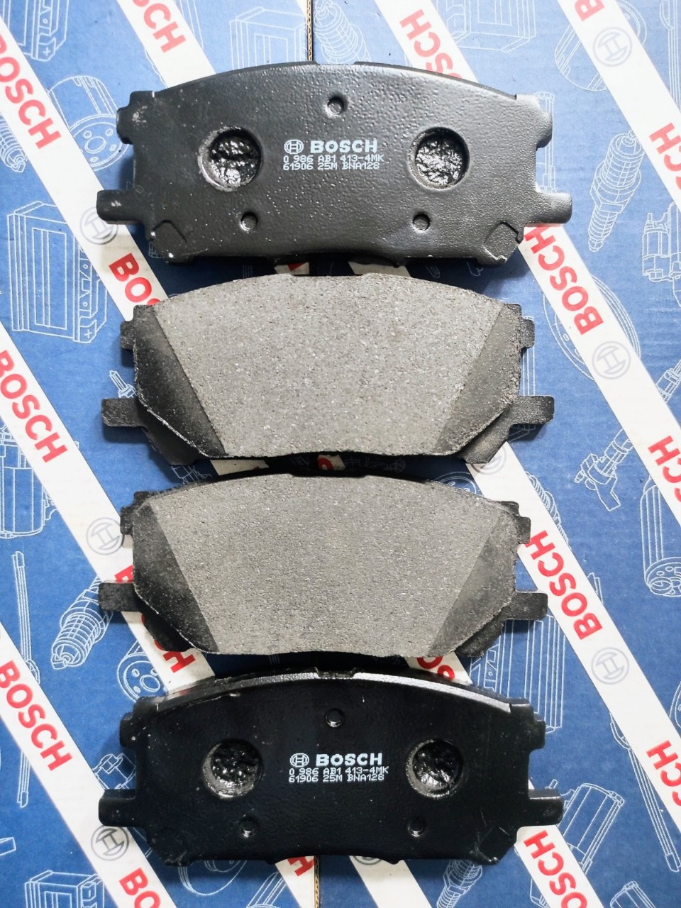 Bố Thắng Trước Lexus RX350H, RX400H, RX450H , RX300, RX330 - Bosch BP 1413