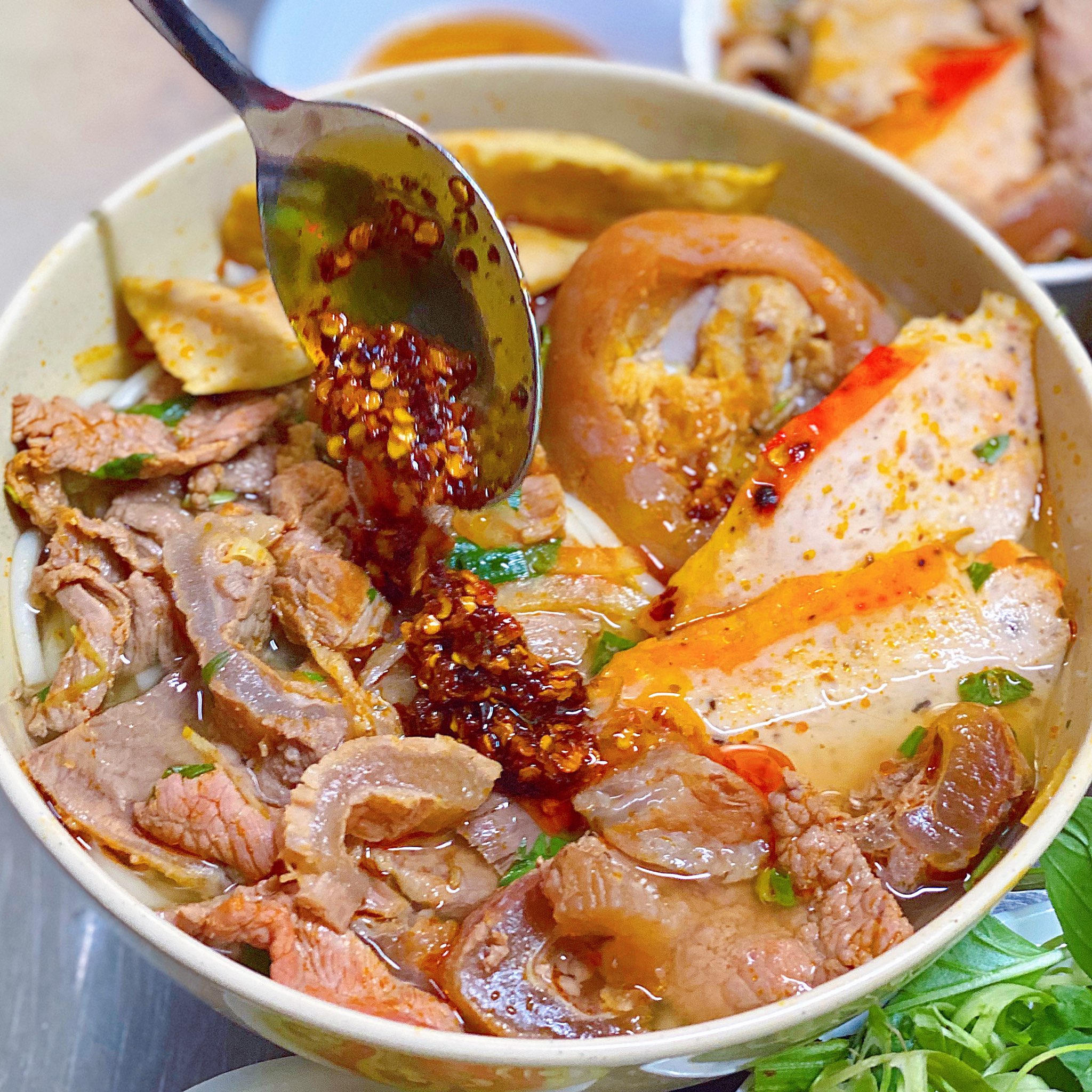 Sa tế cháy tỏi sả Nana Foods