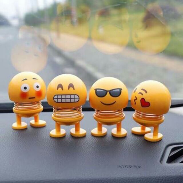 Set 4 thú nhún Emoji trang trí o tô , bàn làm việc giúp xả stress