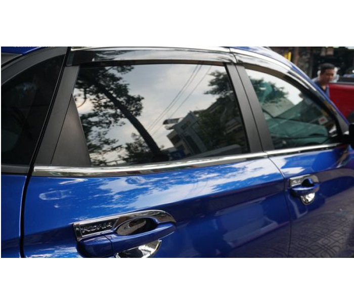 Nẹp viền cong kính, chân kính INOX dành cho xe Hyundai Kona