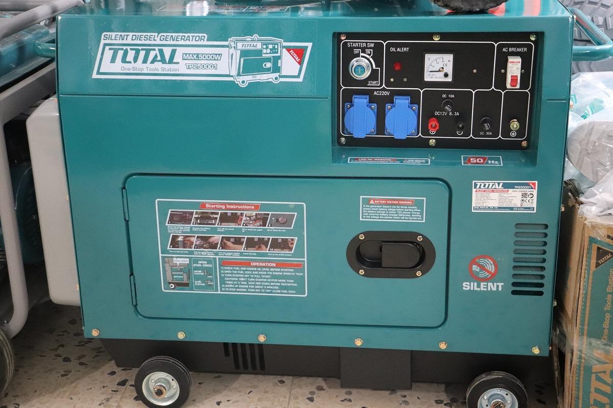 MÁY PHÁT ĐIỆN DÙNG DẦU DIESEL (4.5 KW/5.0KW) TOTAL TP250001-1 - HÀNG CHÍNH HÃNG