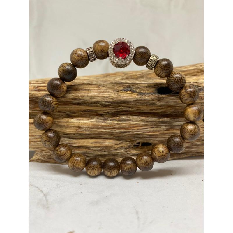 Vòng trầm hương mix charm đá