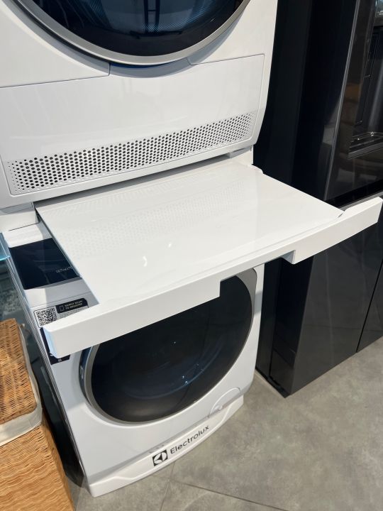 GIÁ ĐỠ GHÉP NỐI MÁY GIẶT VÀ MÁY SẤY ELECTROLUX CÓ KHAY KÉO – HÀNG CHÍNH HÃNG