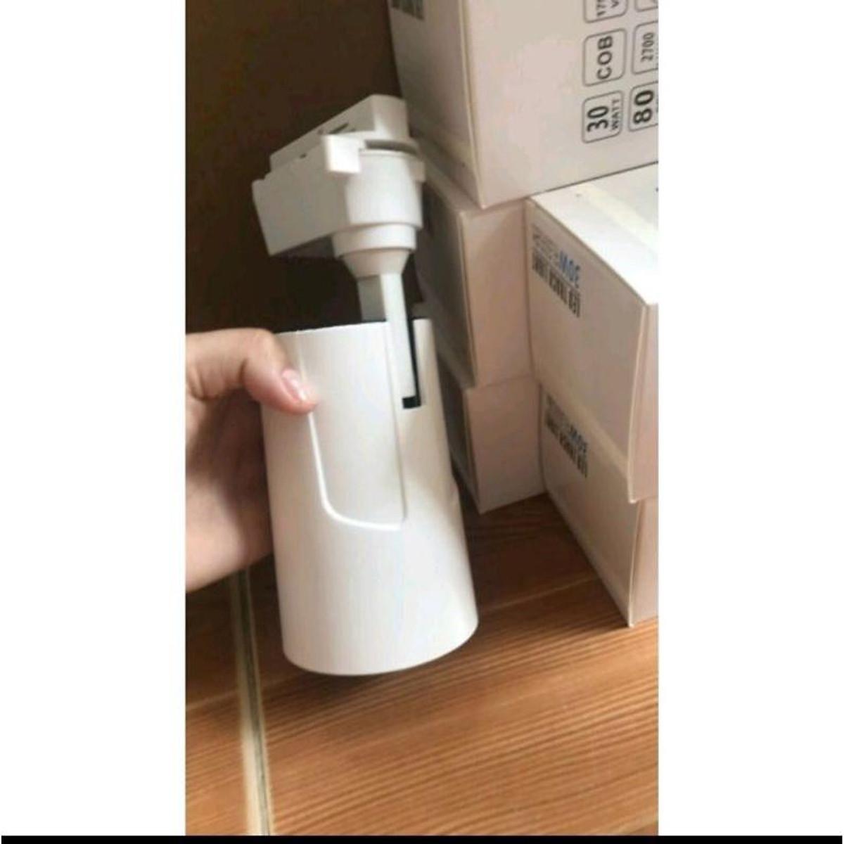 Đèn rọi ray chiếu điểm 10-20-30w ánh sáng trung tính 4500k