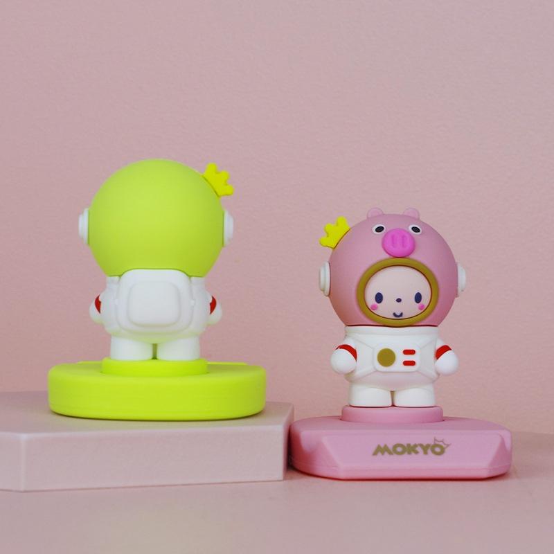 Giá Đỡ Điện Thoại/Máy Tính Bảng Để Bàn Họa Tiết Hoạt Hình Phi Hành Gia Dễ Thương