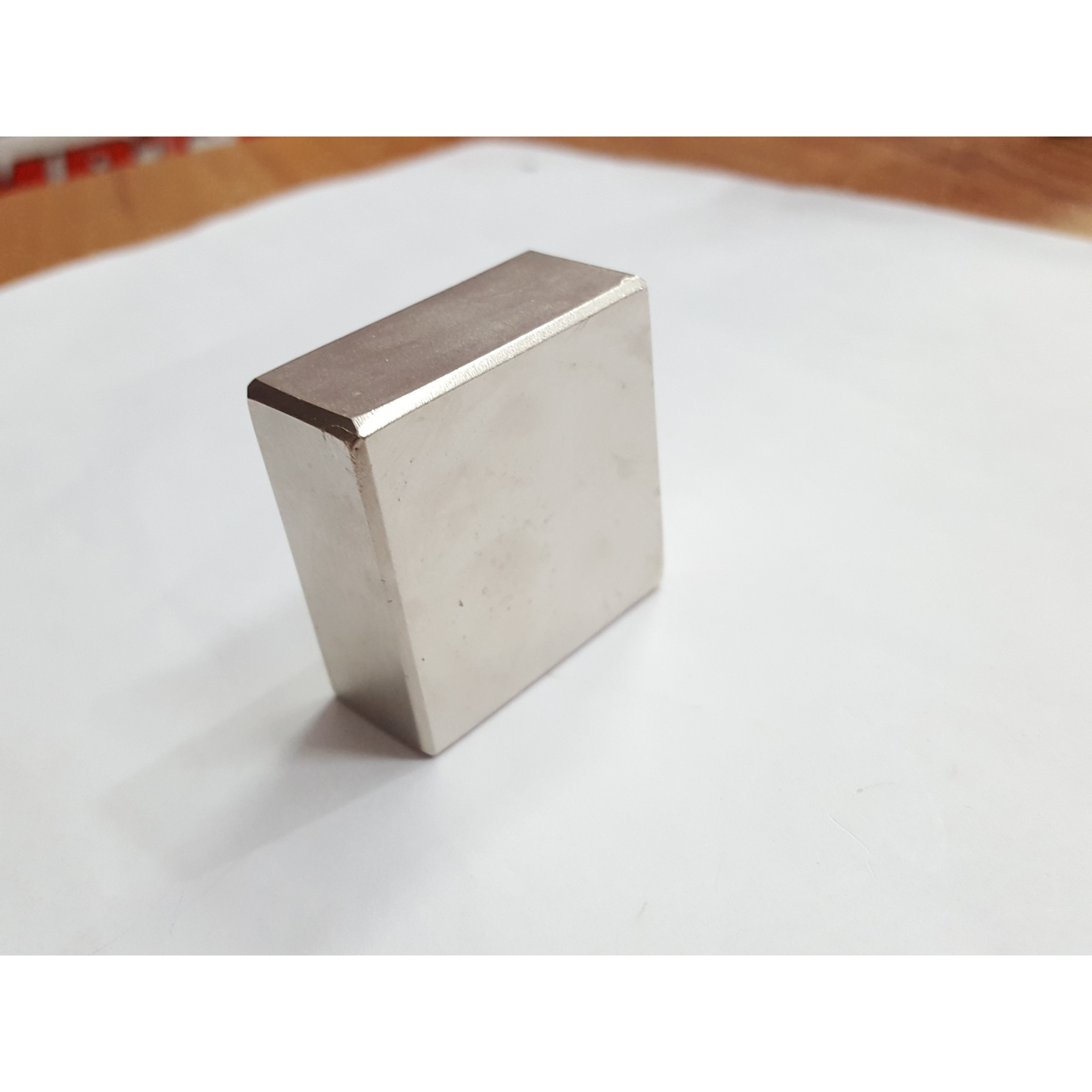 Nam châm siêu cường 37x37x17mm