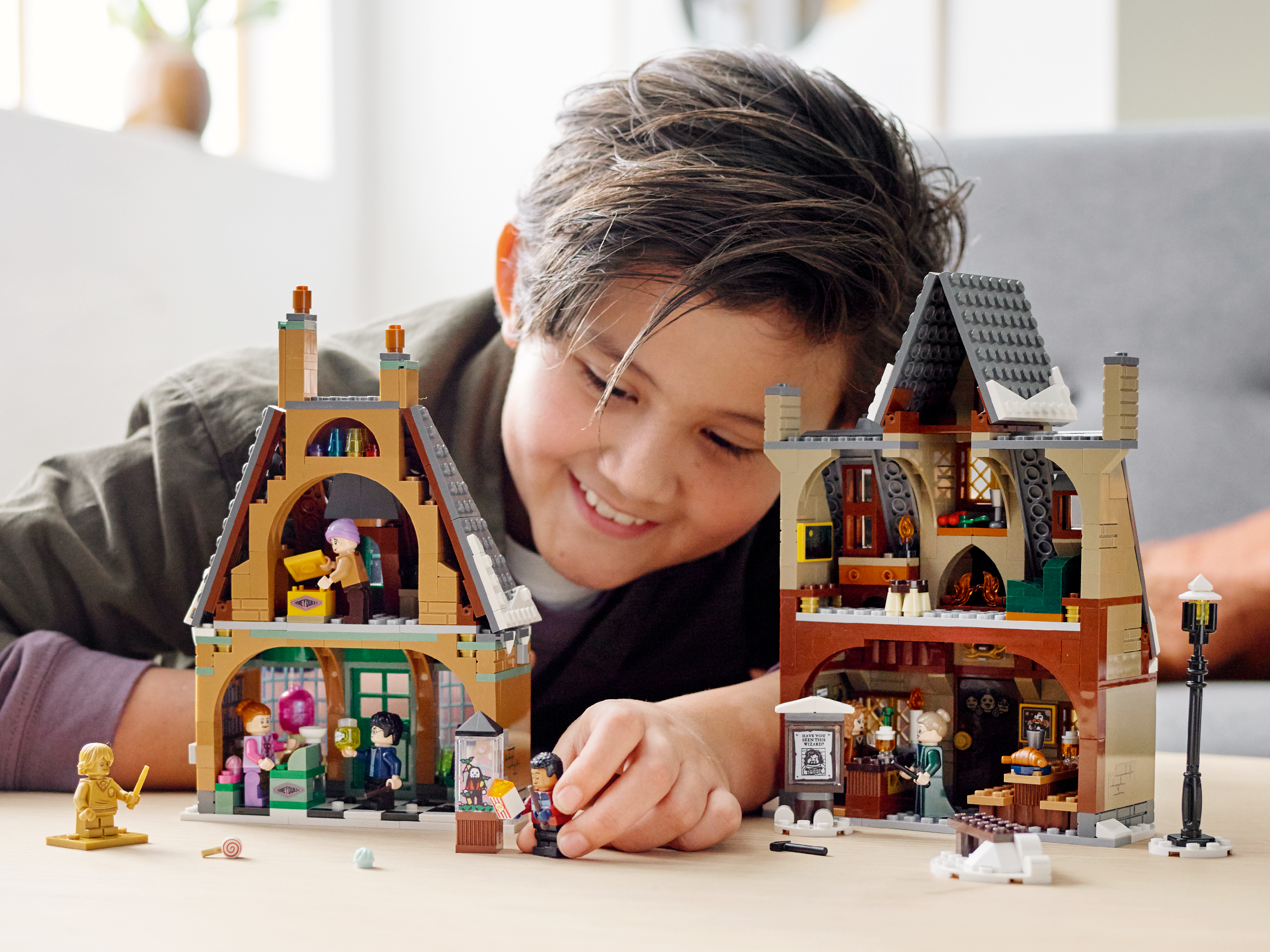 LEGO HARRY PORTER 76388 - Tham quan Làng Hogsmeade