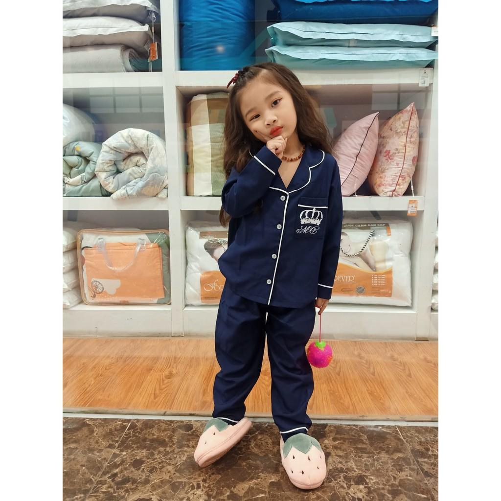 pijama phi lụa mờ dài tay in vương miện cho bé từ 14 đến 40kg 0205