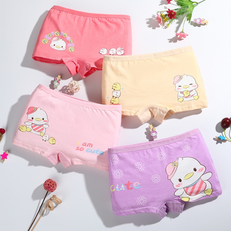 Quần chip đùi cotton cao cấp cho bé gái 2-12 tuổi hình hươu cao cổ đủ màu sắc tươi vui – C017