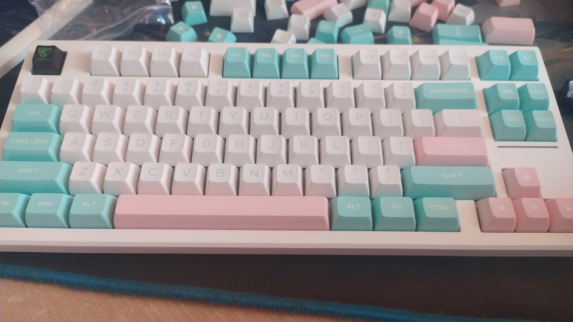 Bàn phím cơ FL-Esports FL750 SAM Polar Night/Mashmallow - Hàng chính hãng