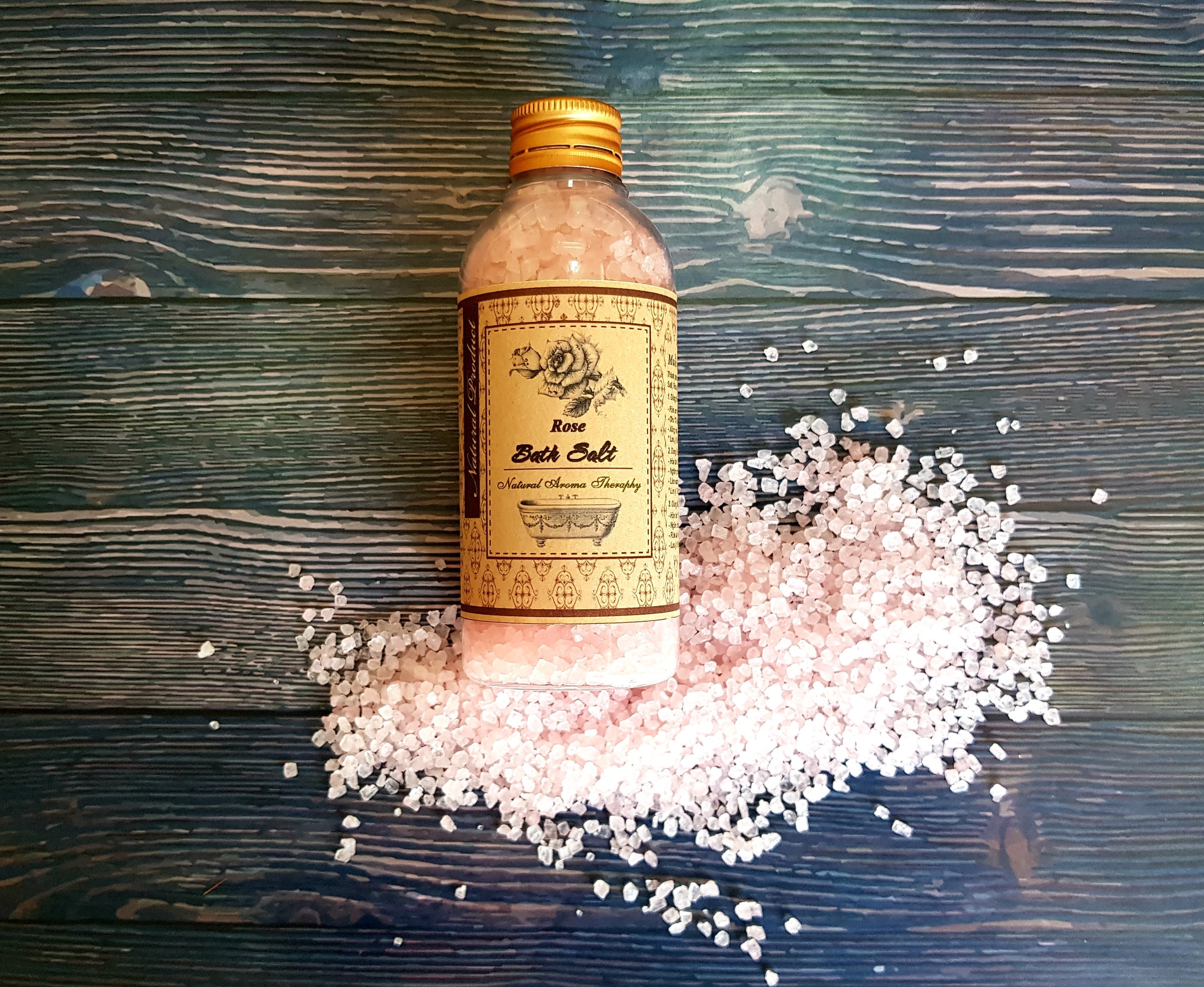 Muối ngâm hoa hồng tặng xơ mướp - Rose Bath Salt (200g)