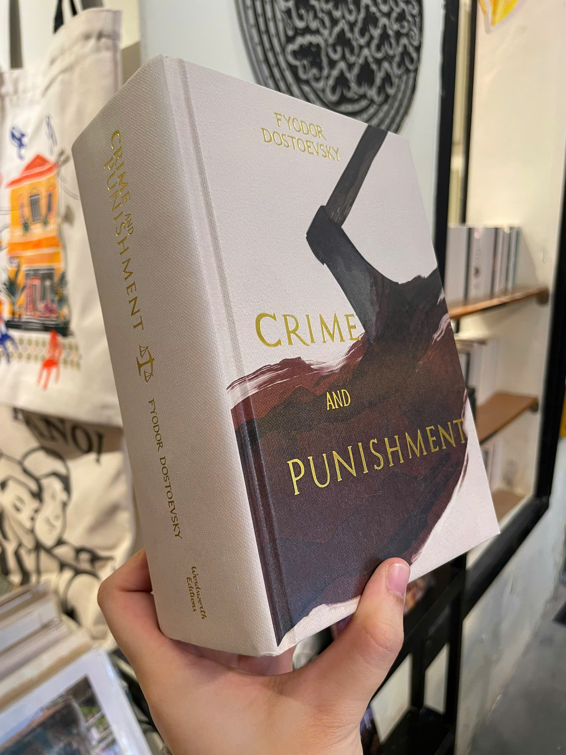 Sách - Crime and Punishment by Fyodor Dostoevsky | Classic Literature - Văn học Kinh điển Bìa cứng