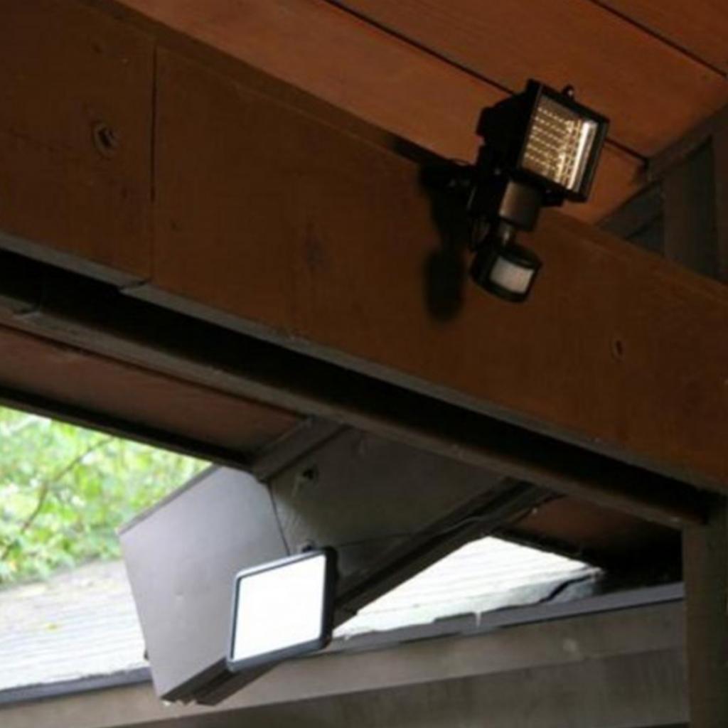 60 LED Professional Solar Powered Human Sensor Wall Light Waterproof Lamp