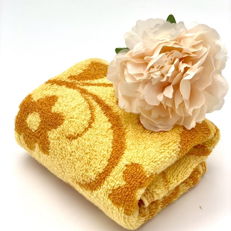 Khăn Mặt KIBA Họa Tiết Hoa Sao Xinh Xắn Cỡ To 32x49cm, Chất Cotton Dày Dặn, Êm, Mềm, Thấm Hút Tốt