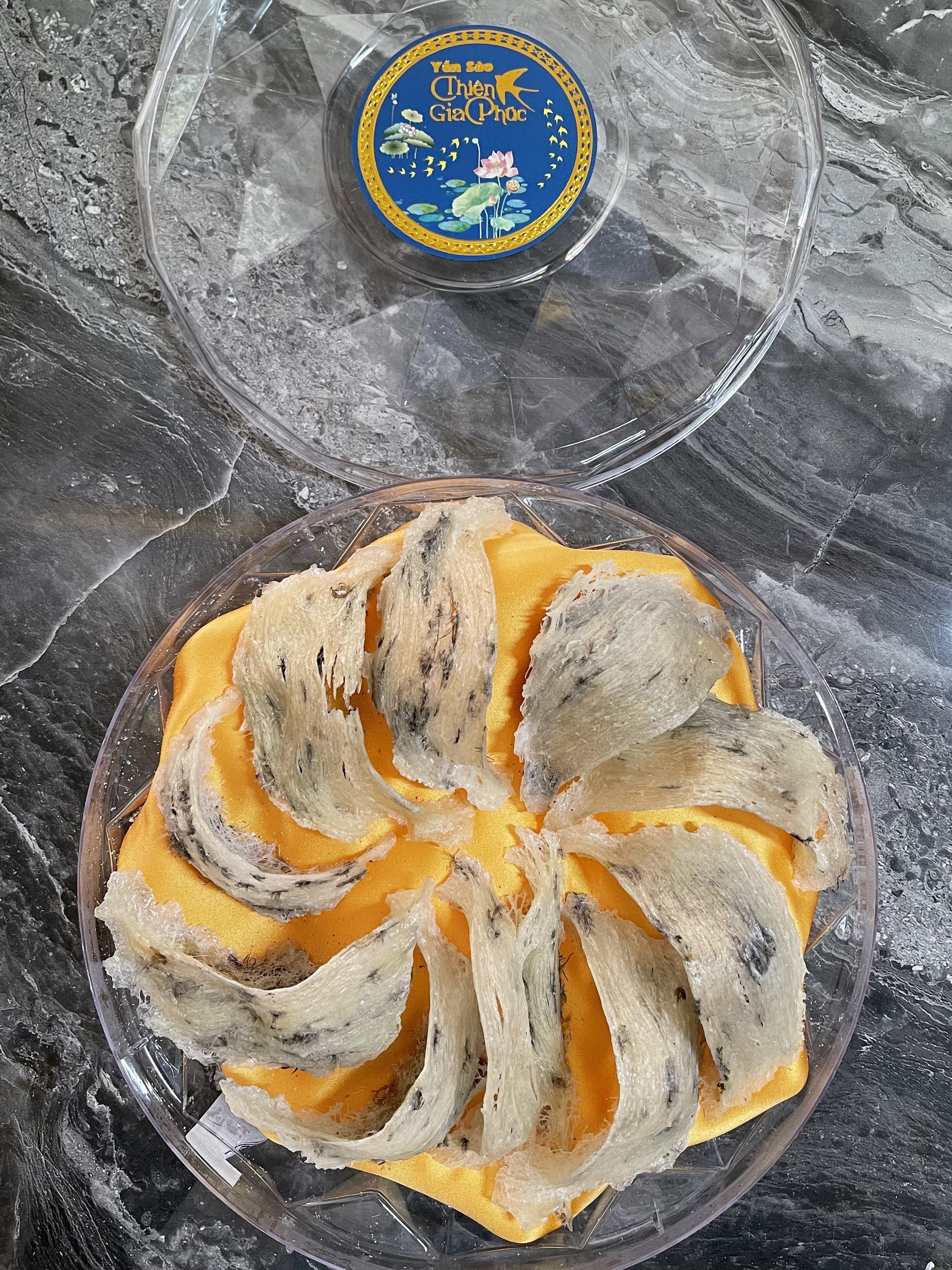 Yến Thô [Thiên Gia Phúc] 100g - Tặng kèm đường phèn, táo đỏ, hạt chia
