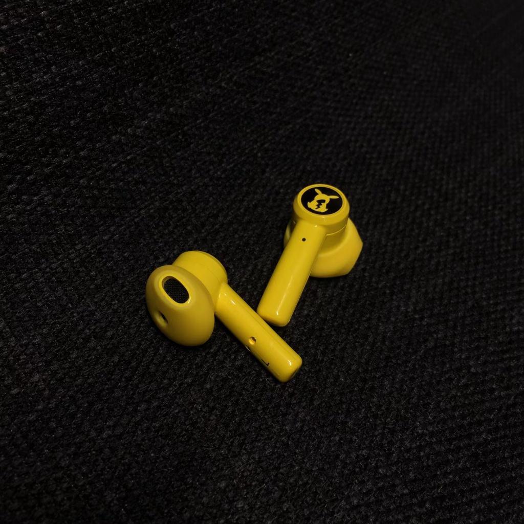 Tai Nghe Bluetooth Không Dây Razer Pokemon TWS