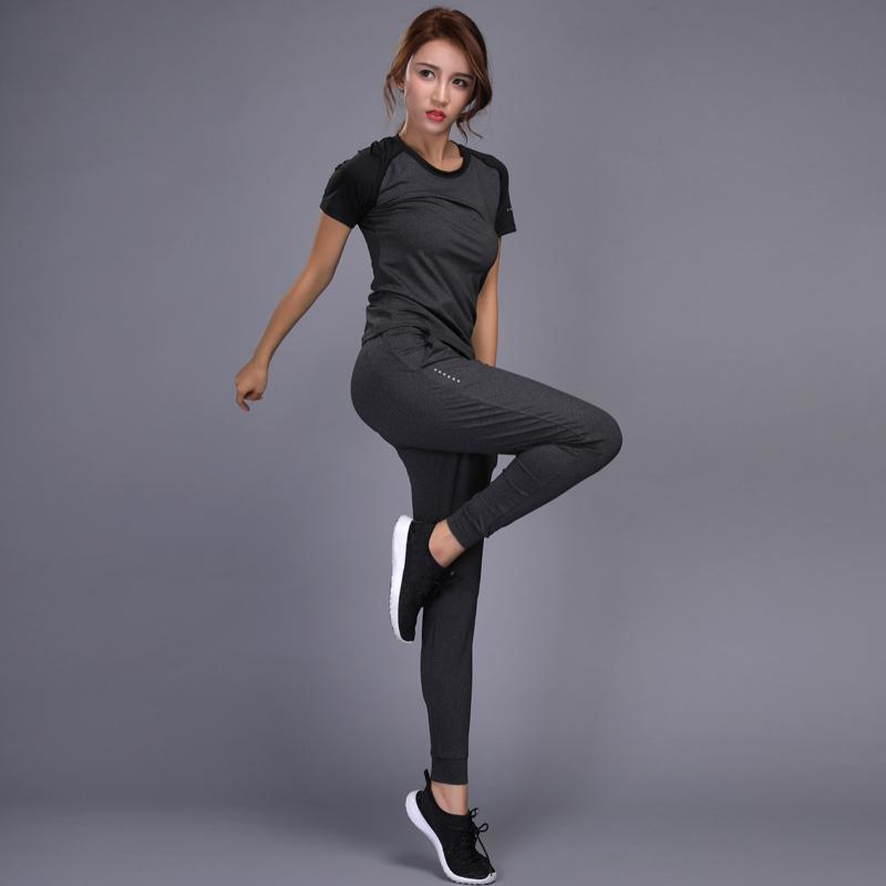 Mới Áo Thể Thao Yoga Bộ Chạy Bộ Quần Áo Tập Gym Tập Luyện Thể Dục Tập Thể Thao Yoga Áo Thun + Quần Chạy Bộ Quần Áo Phù Hợp Với