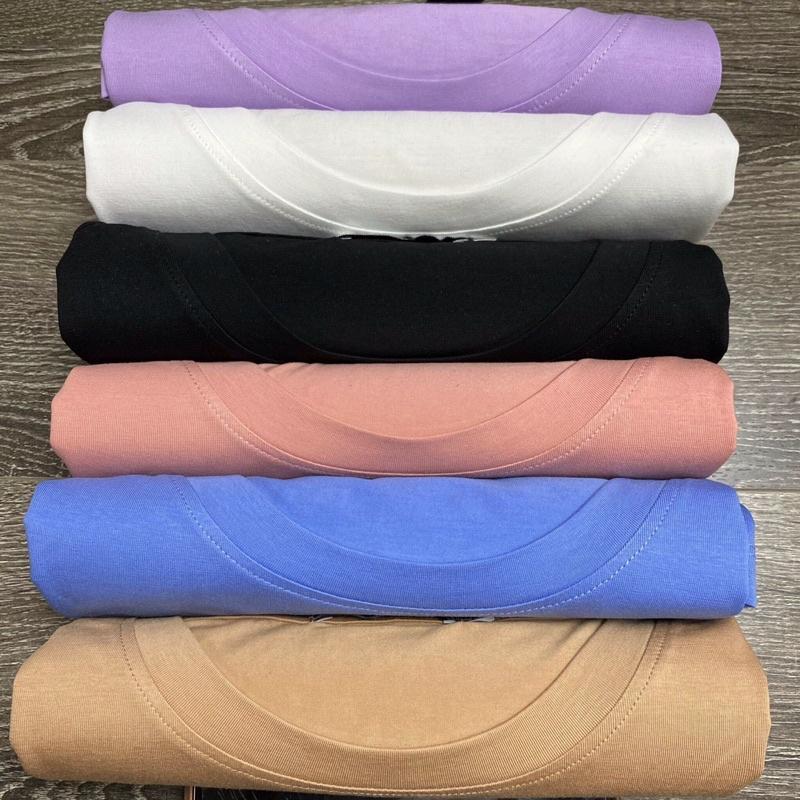 Áo Thun Nữ Trơn Dáng Ôm Nhẹ Chất Liệu Premium Cotton 4 Chiều Màu Trắng Đen Thấm Hút Thoáng Mát