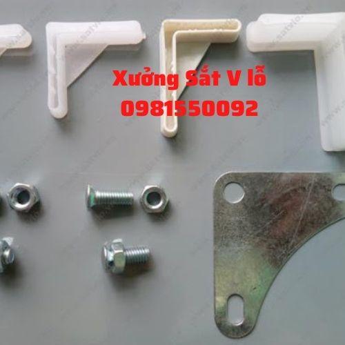 Kệ sắt 3 tầng.rộng cao 1m-1,2m-1,5m.kệ sắt v lỗ v4.kệ sắt đa năng.kệ sắt chứa đồ