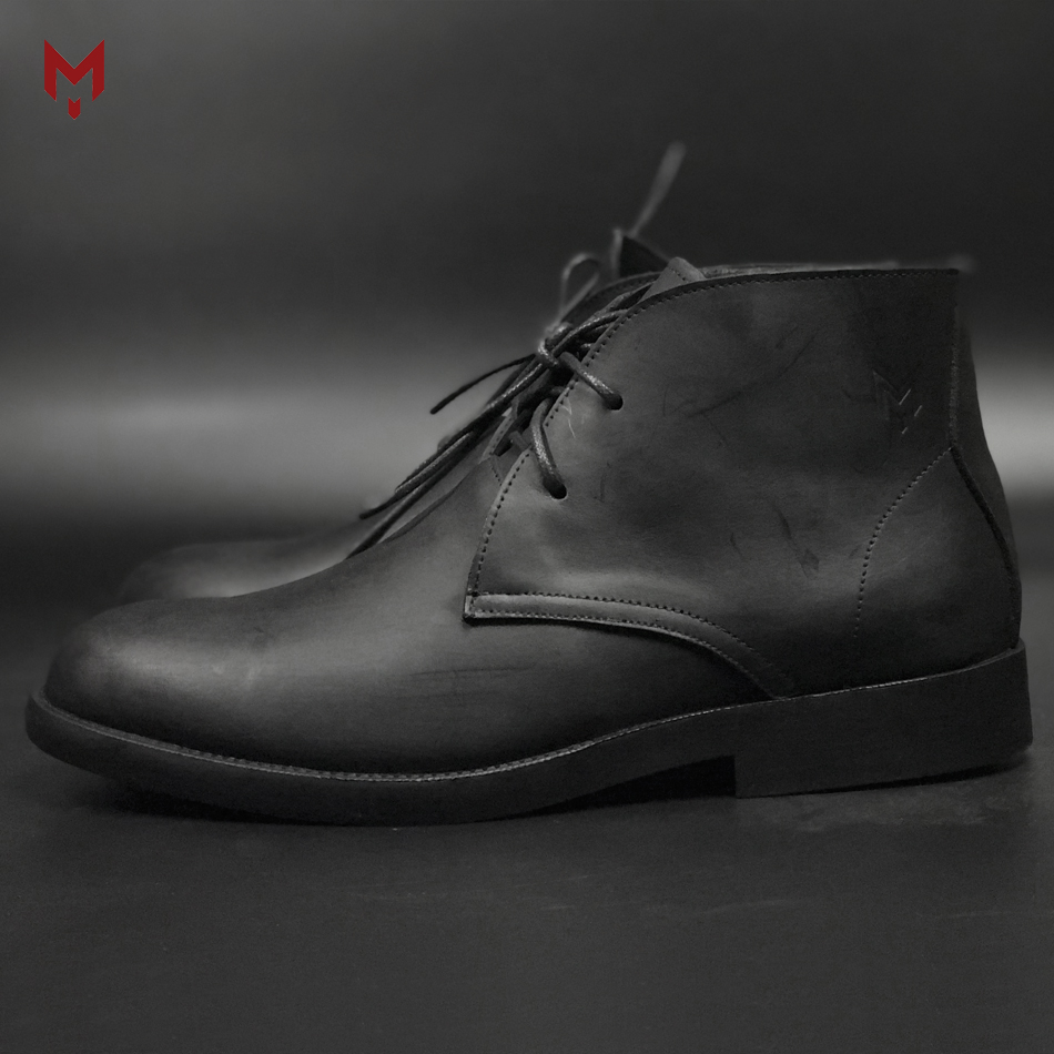 Giày cao cổ nam da bò sáp ngựa điên cao cấp phong cách bụi bặm Chukka Boots Mad Black - ĐEN - 42