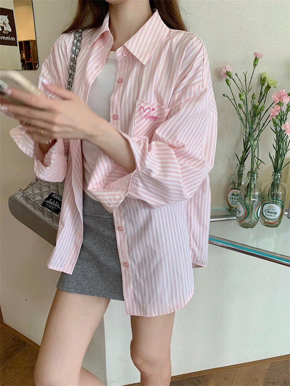Áo sơ mi nữ form rộng 2N Unisex somi khoác ngoài thêu chữ Happy