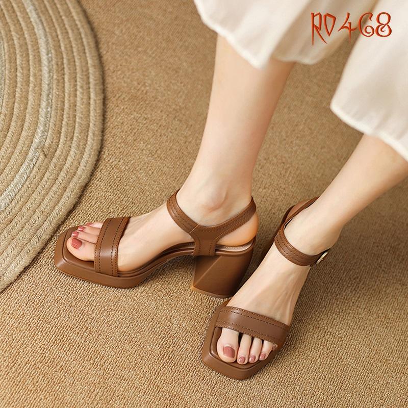 Giày sandal nữ cao gót 8 phân hàng hiệu rosata hai màu trắng nâu ro468