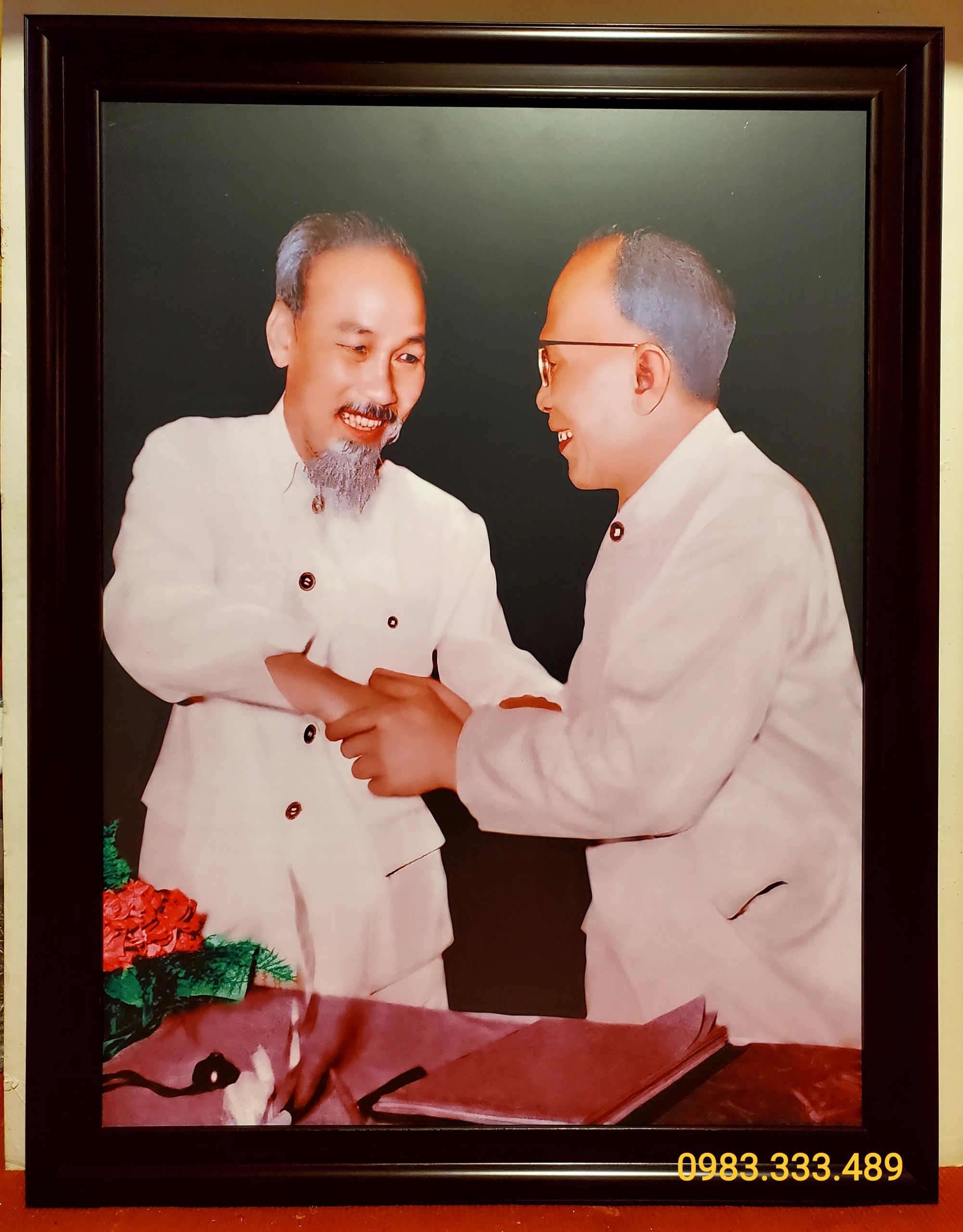 Tranh in dầu, Bác Hồ, Bác Tôn