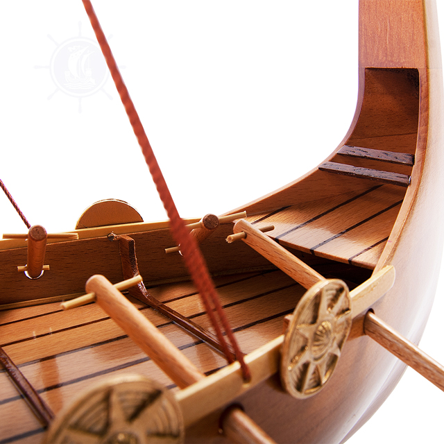 Mô Hình Thuyền Gỗ Drakkar Viking Dùng Để Trưng Bày Trang Trí Dài 64 Cm