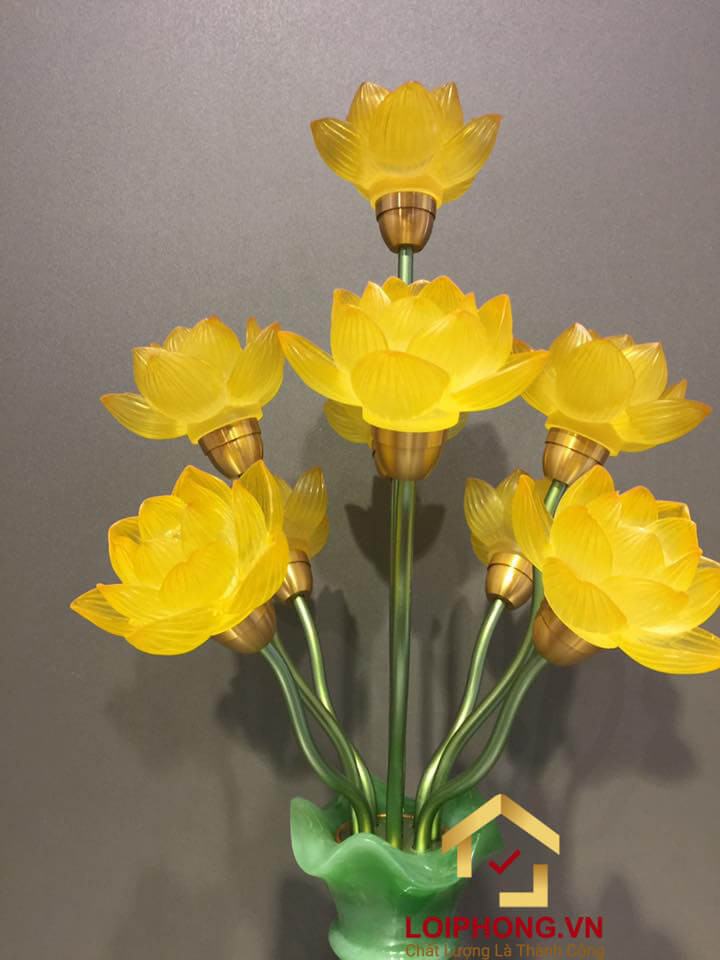 Đèn thờ 9 bông hoa sen nở rộ bằng lưu ly cao cấp