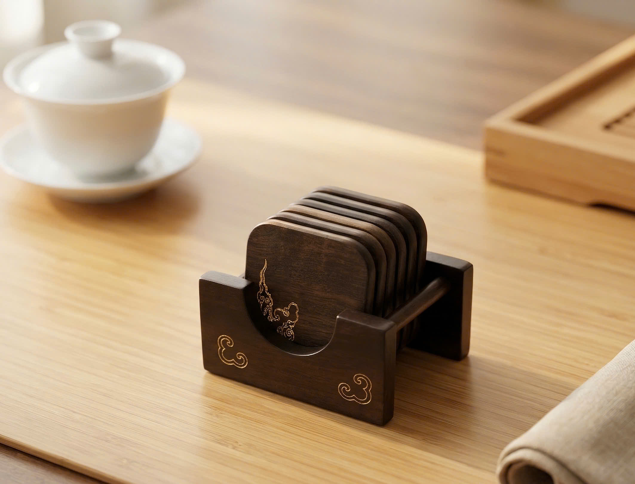 BỘ ĐẾ LÓT LY GỖ MUN HỌA TIẾT VÂN MÂY - BỘ 6 CÁI